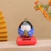هدايا أطفال محملة على سيارات أطفال كرتونية في سيارة الطفل الذي يتعفن في الشمس Item Picture